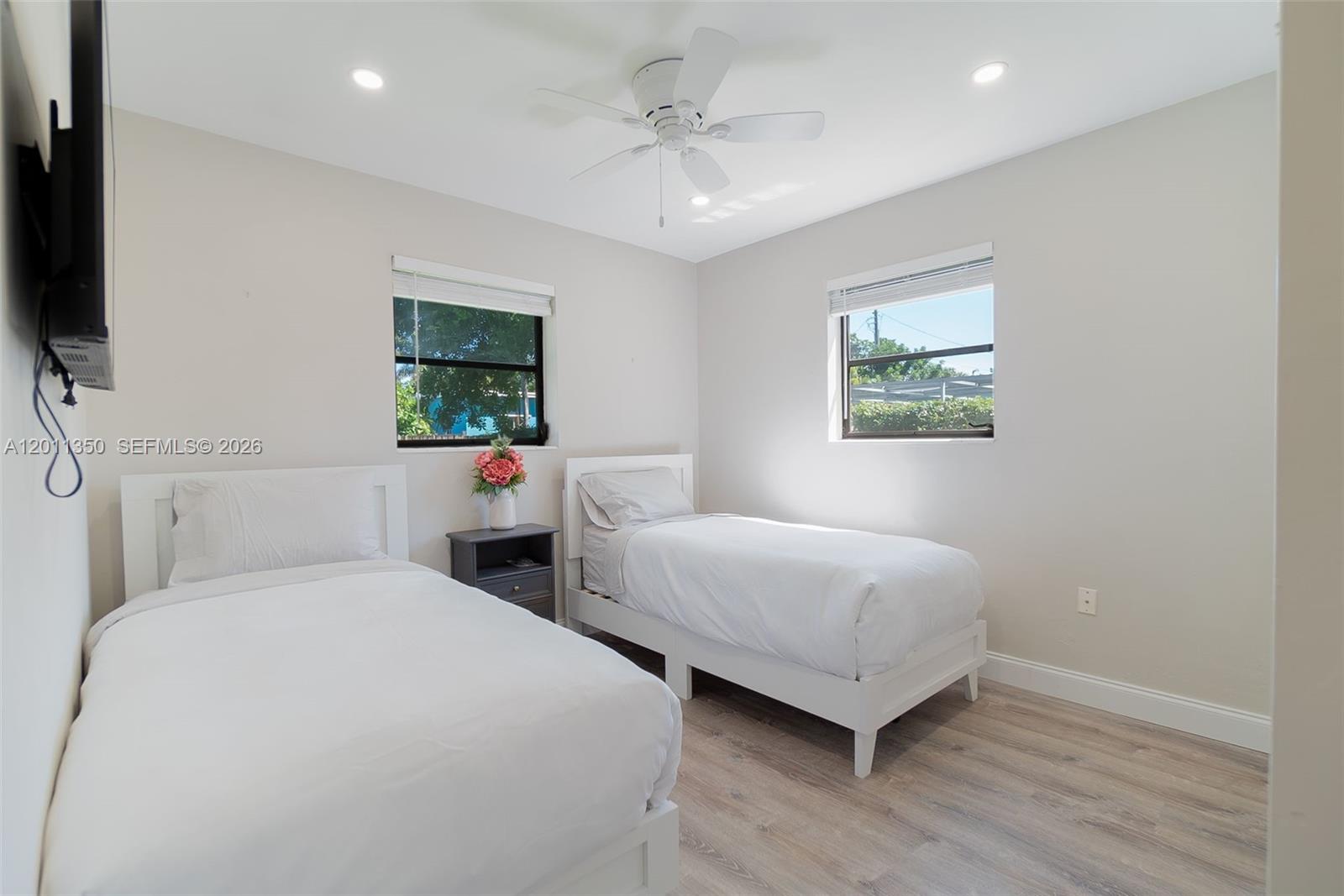 712 Tradewind Dr, North Palm Beach FL 33408