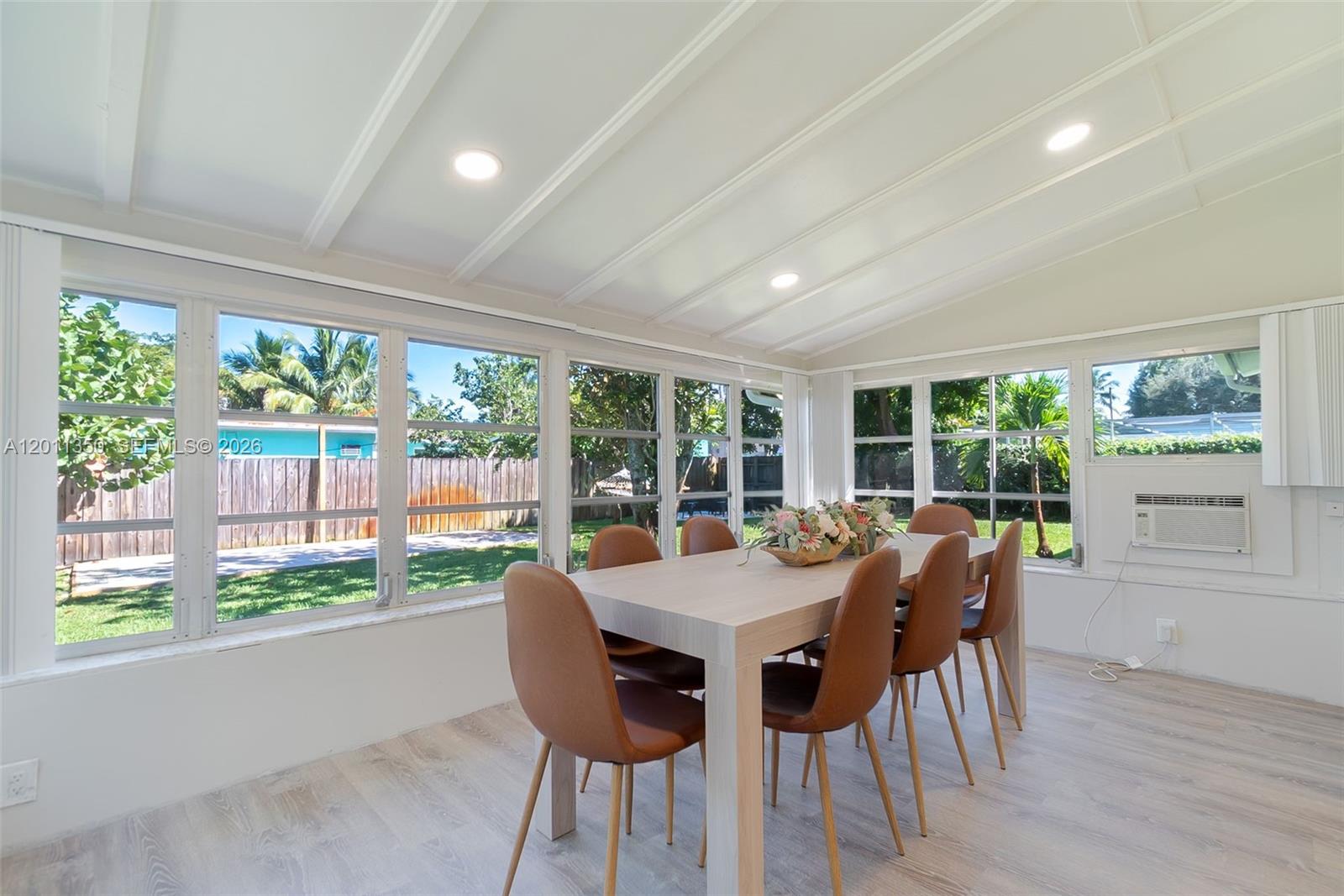 712 Tradewind Dr, North Palm Beach FL 33408