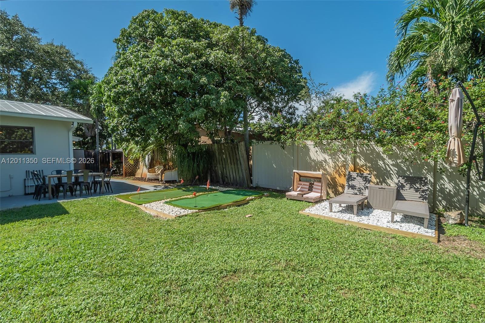 712 Tradewind Dr, North Palm Beach FL 33408