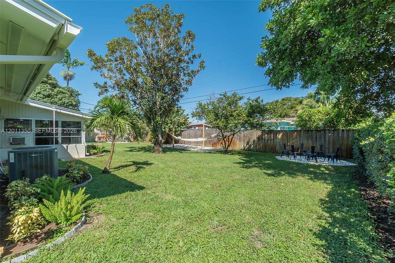 712 Tradewind Dr, North Palm Beach FL 33408
