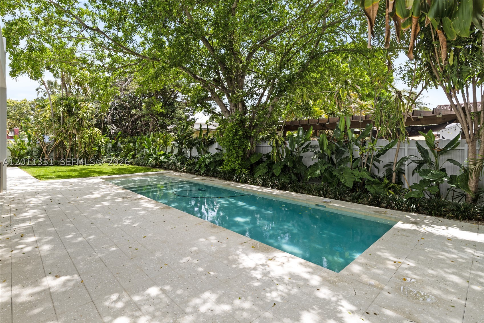 188 Cherokee St, Miami Springs FL 33166