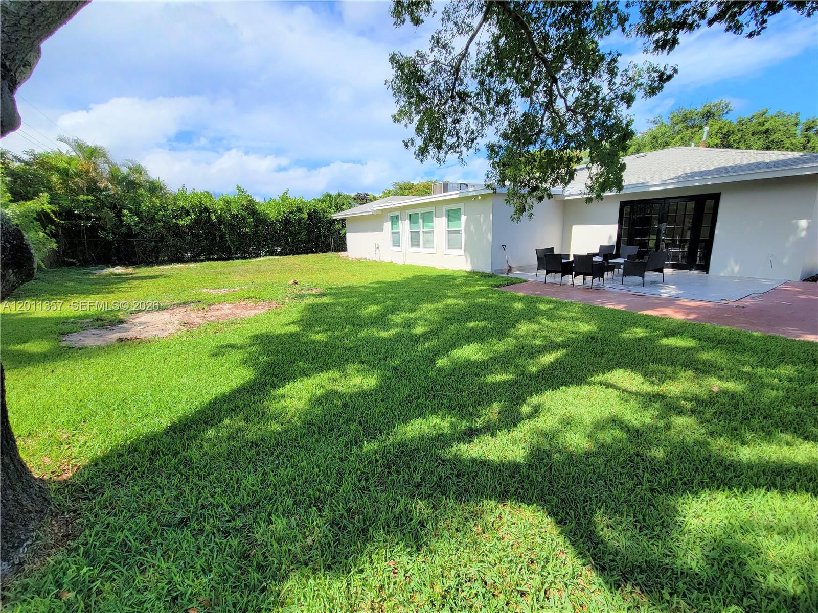 735 Tradewind Dr, North Palm Beach FL 33408