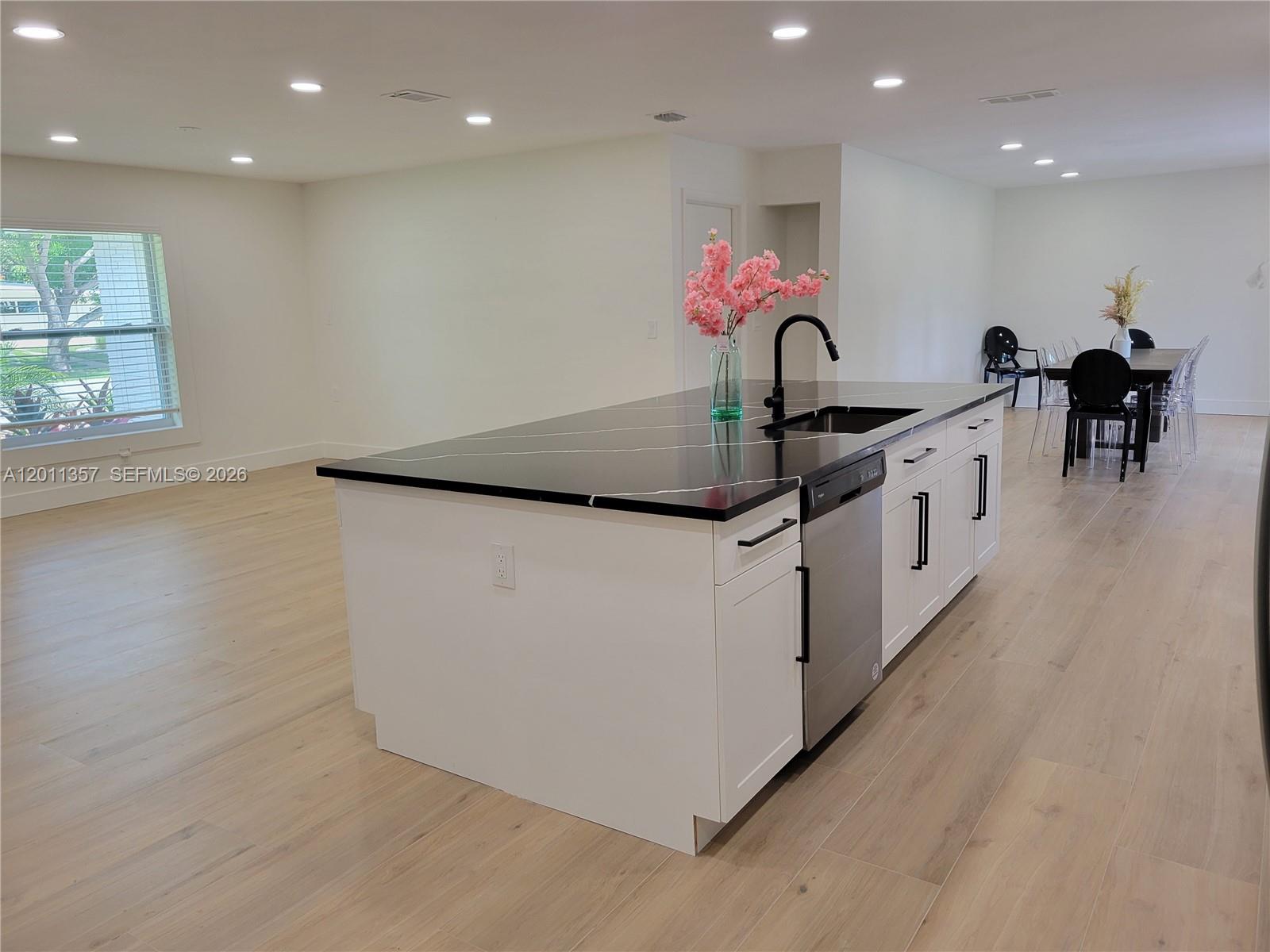735 Tradewind Dr, North Palm Beach FL 33408