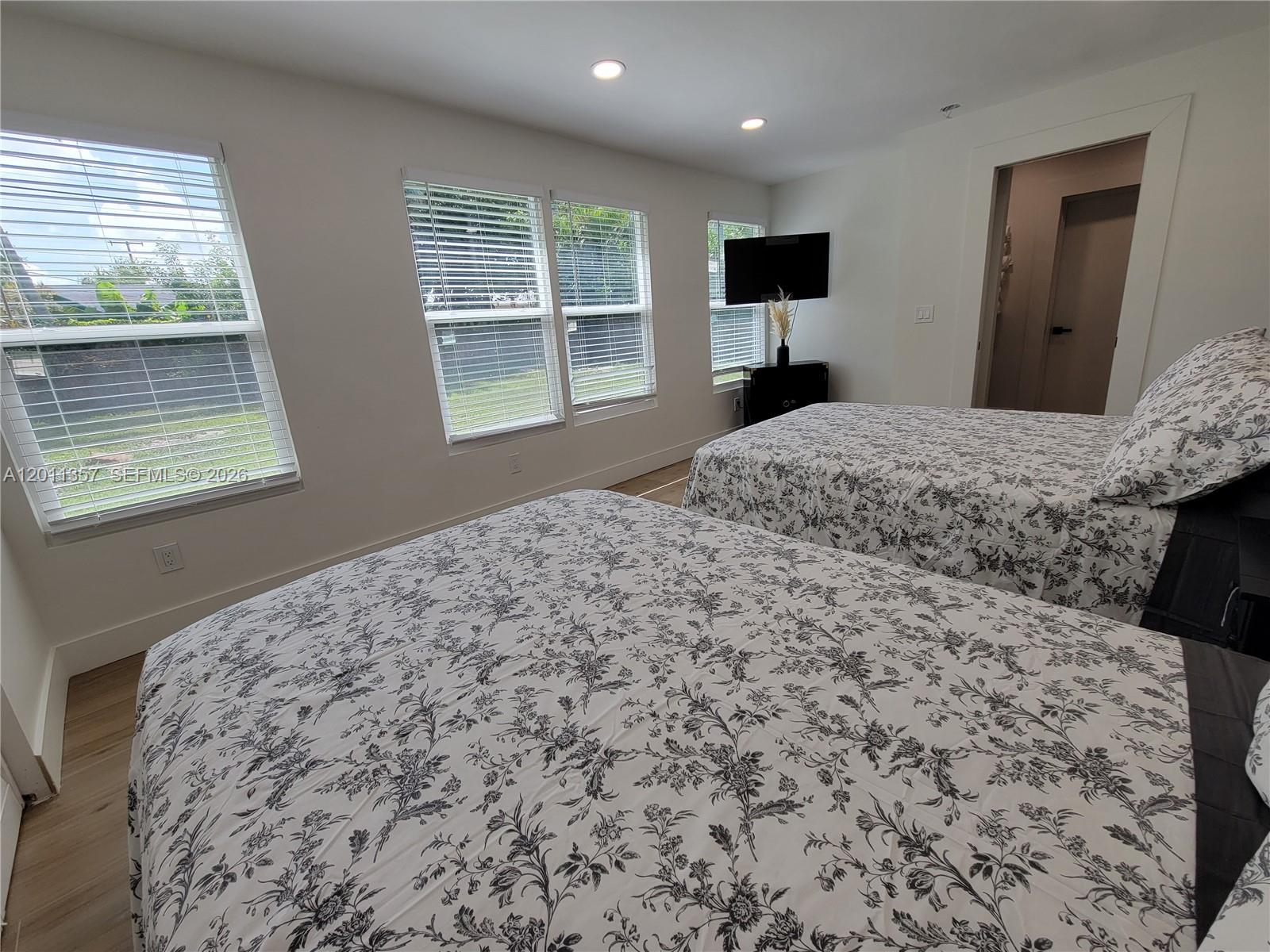 735 Tradewind Dr, North Palm Beach FL 33408