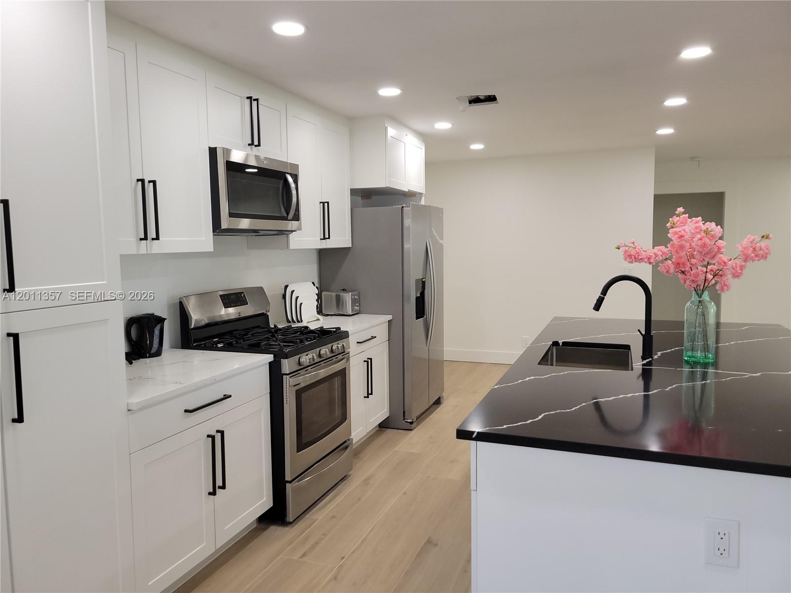 735 Tradewind Dr, North Palm Beach FL 33408