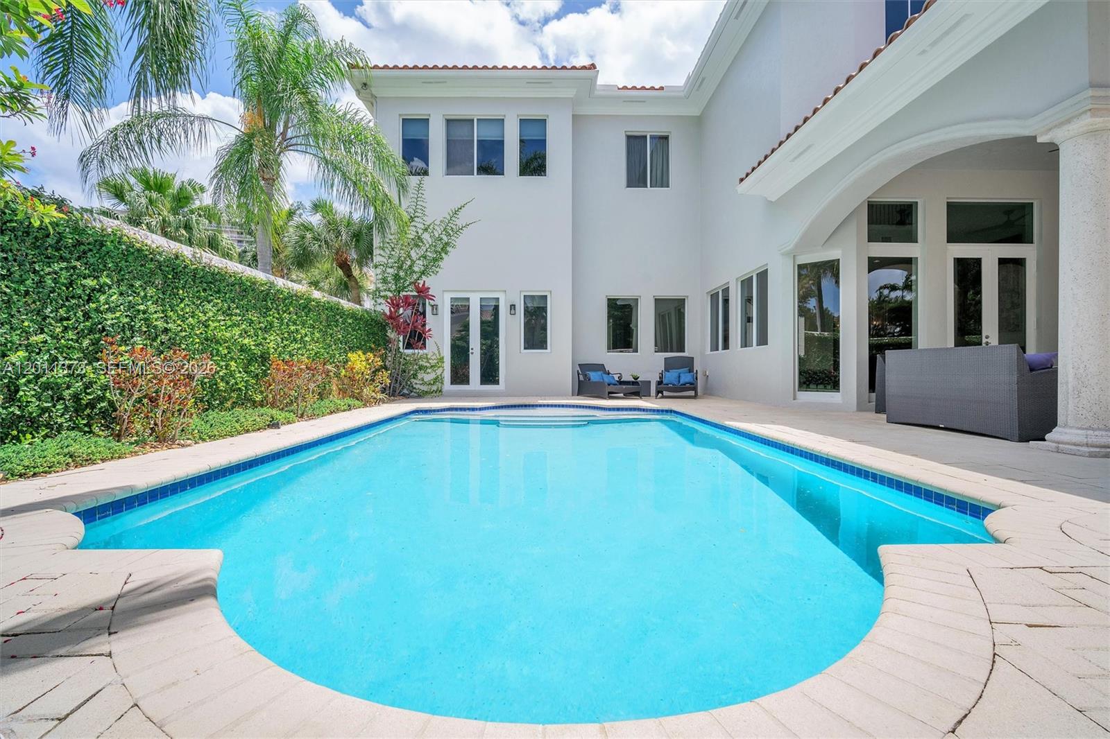 1480 Windjammer Way, Hollywood FL 33019