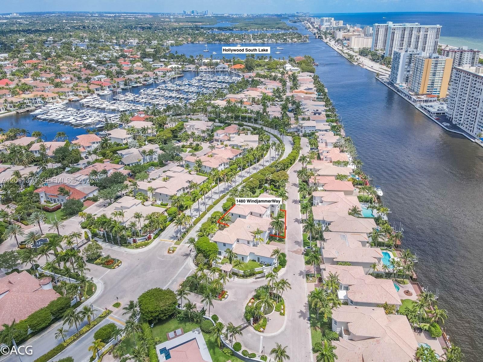 1480 Windjammer Way, Hollywood FL 33019