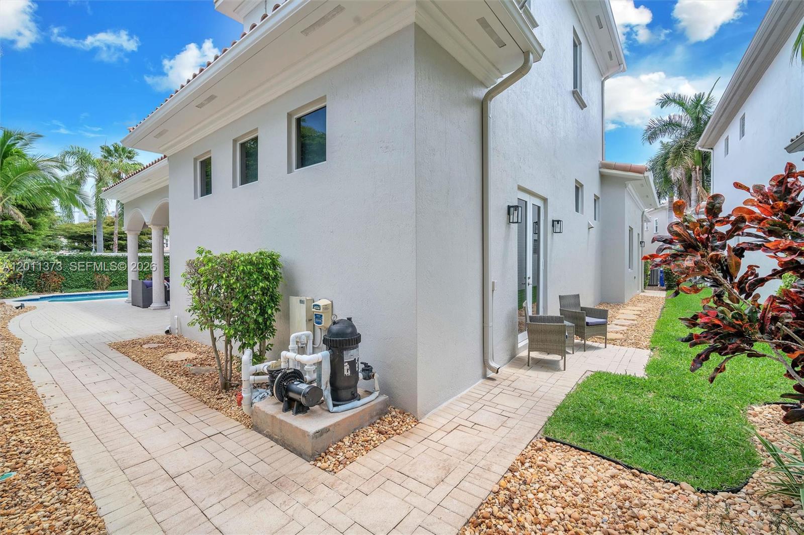 1480 Windjammer Way, Hollywood FL 33019