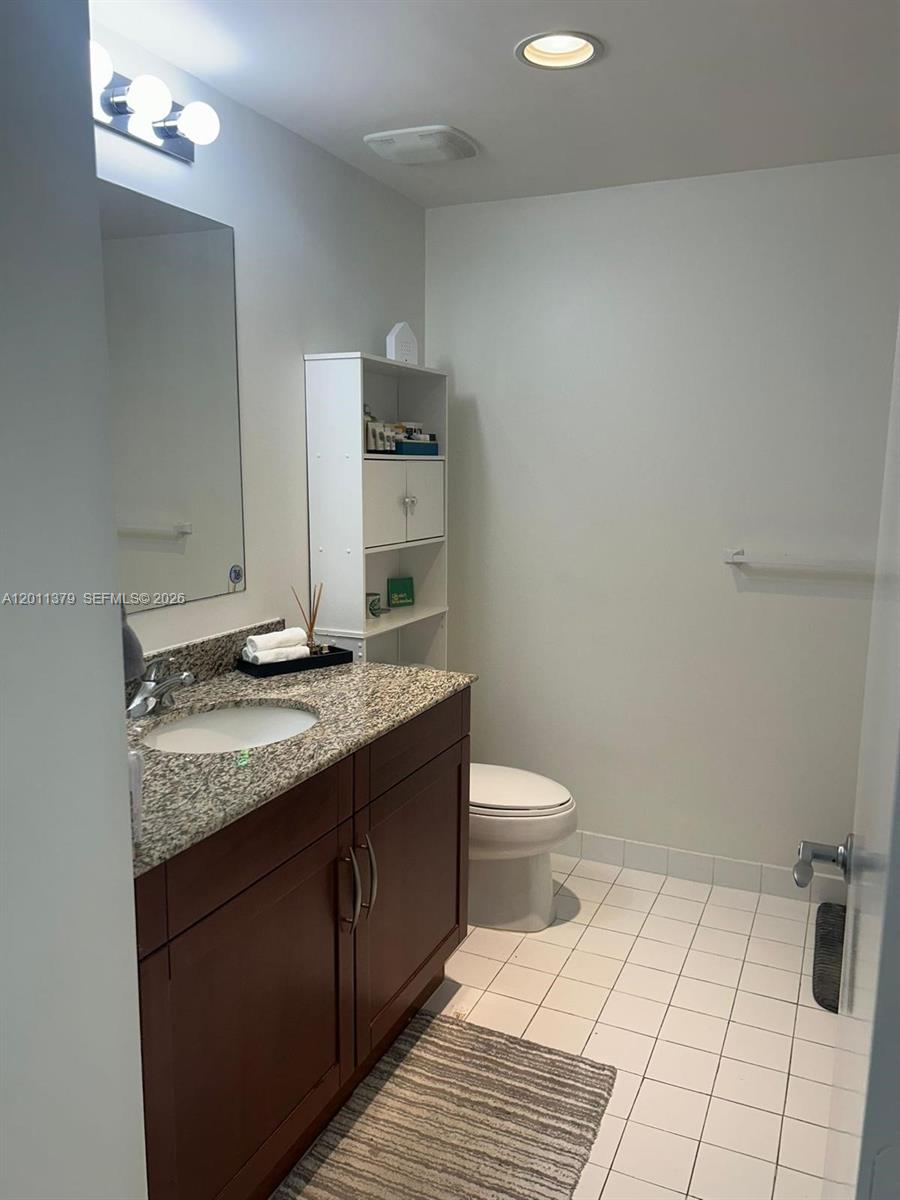 7270 SW 88th St #B301, Miami FL 33156