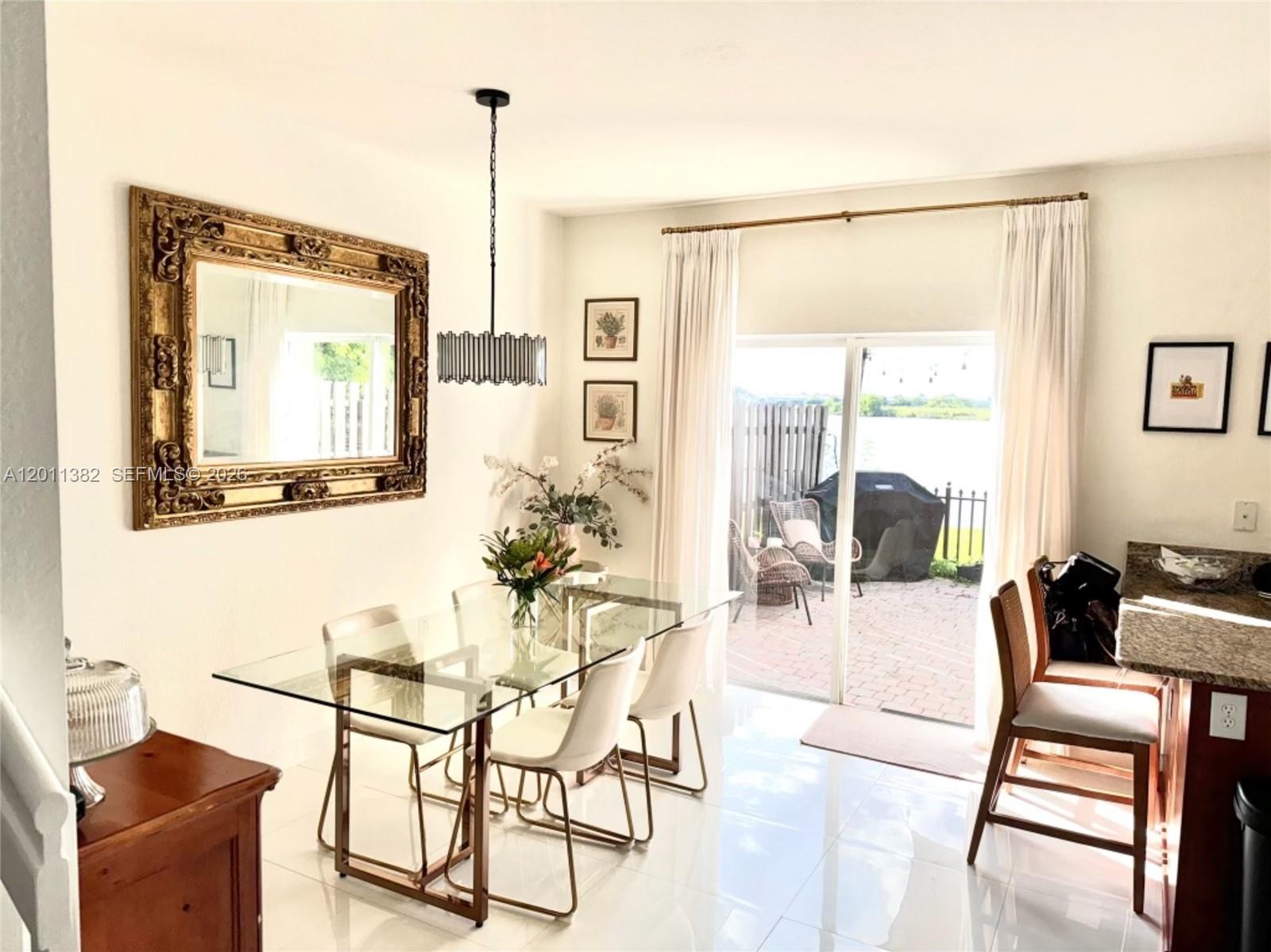 22372 SW 89th Path, Cutler Bay FL 33190
