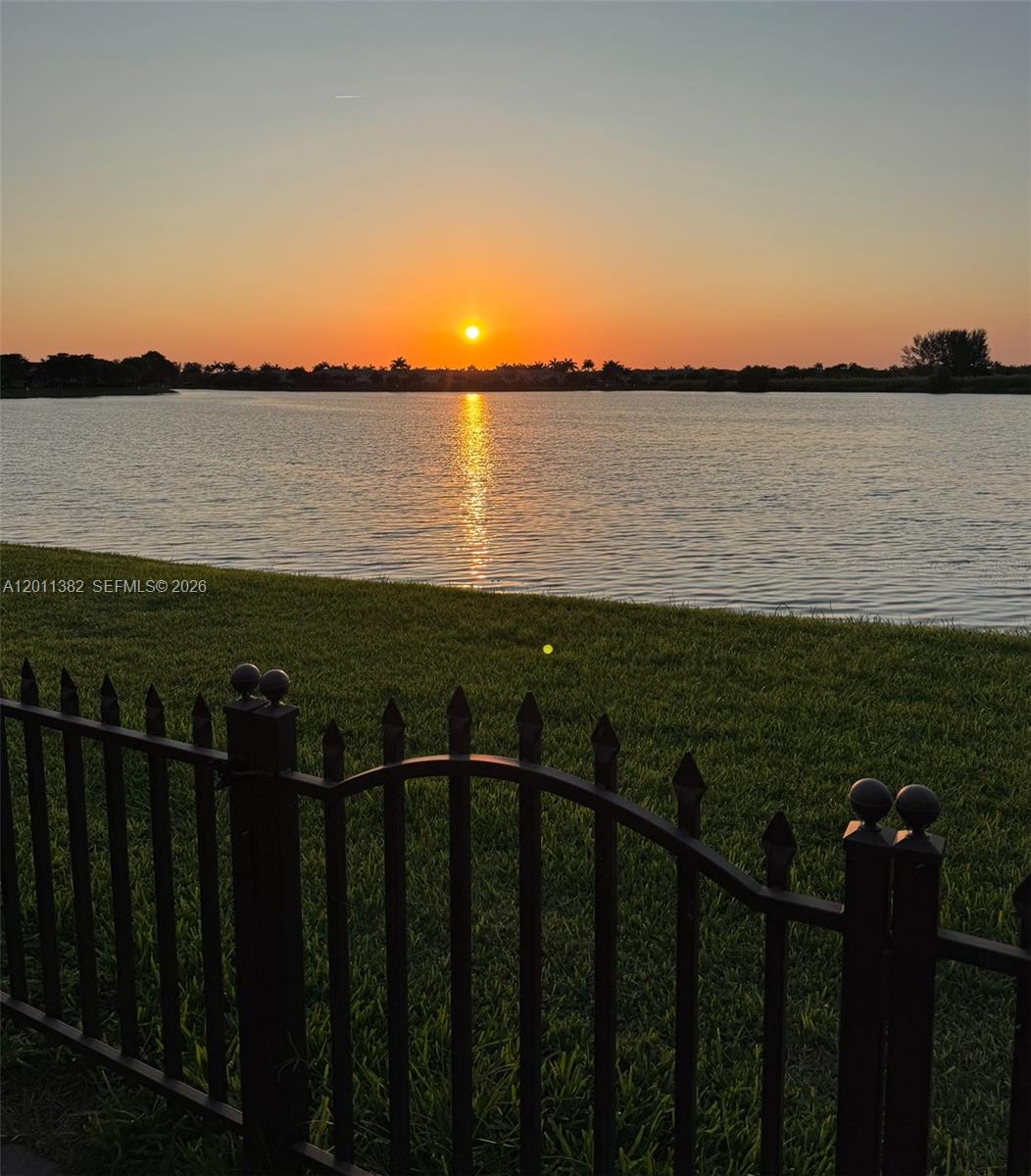 22372 SW 89th Path, Cutler Bay FL 33190