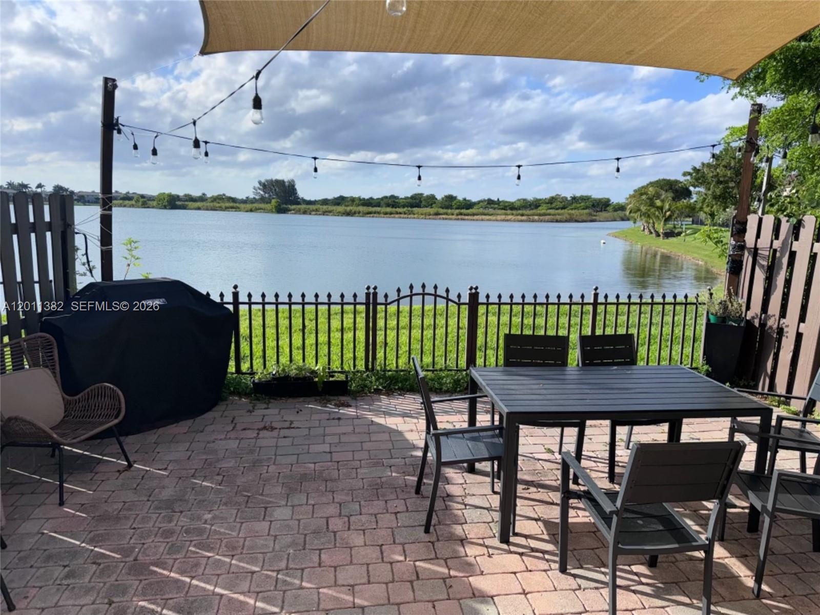22372 SW 89th Path, Cutler Bay FL 33190