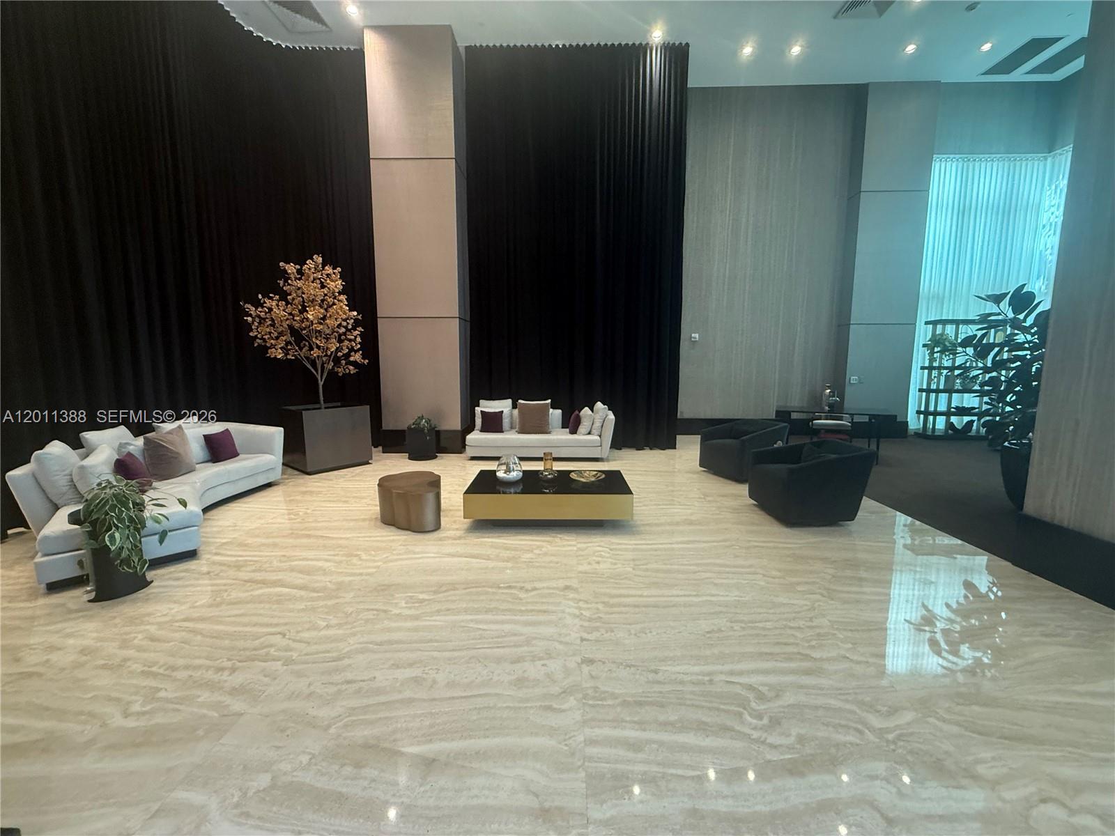 950 Brickell Bay Dr #4308, Miami FL 33131