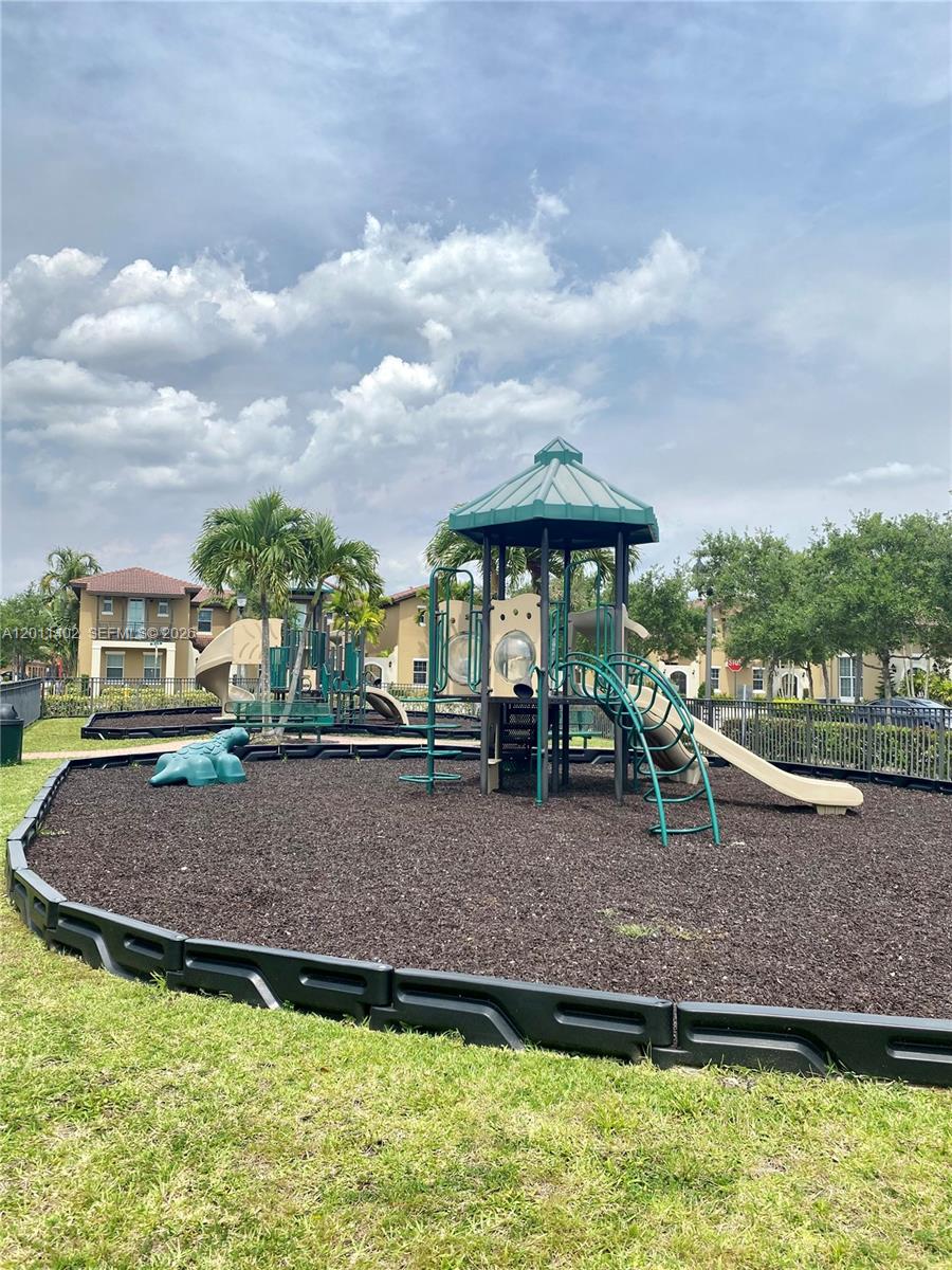 1049 SW 147th Ave #5607, Pembroke Pines FL 33027