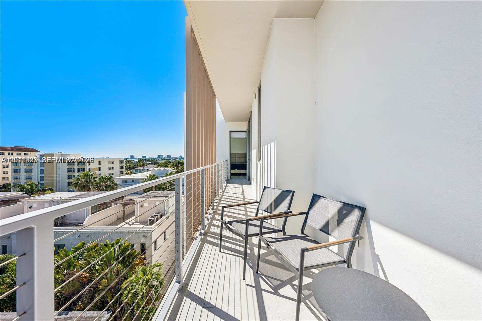 10281 W Bay Harbor Dr #PH02, Bay Harbor Islands FL 33154