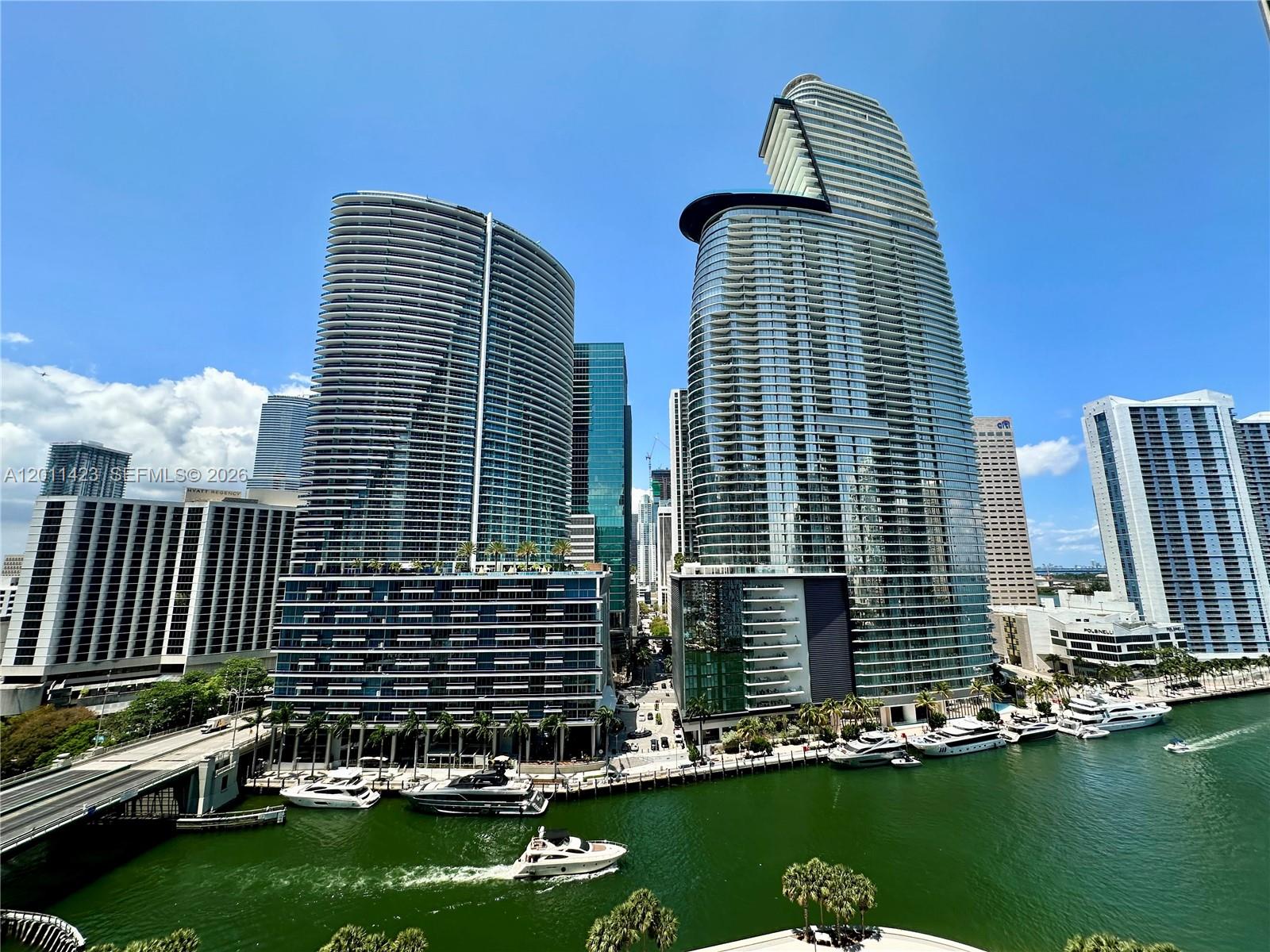 475 Brickell Avenue #1614, Miami FL 33131