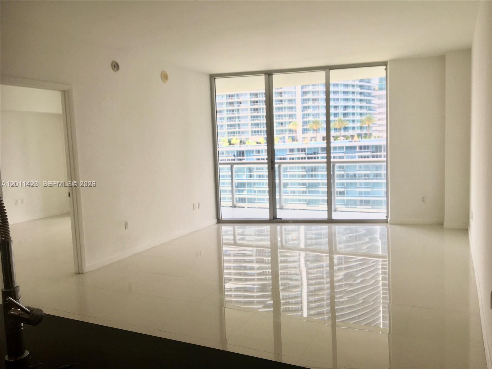 475 Brickell Avenue #1614, Miami FL 33131