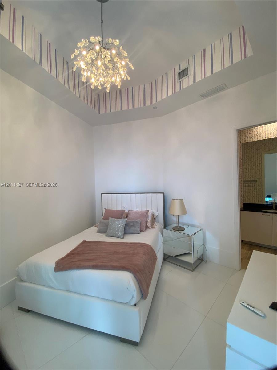 15811 Collins Ave #4207, Sunny Isles Beach FL 33160