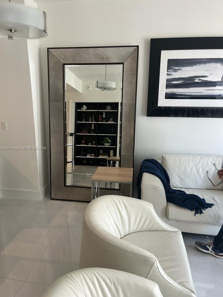 301 Altara Ave #805, Coral Gables FL 33146