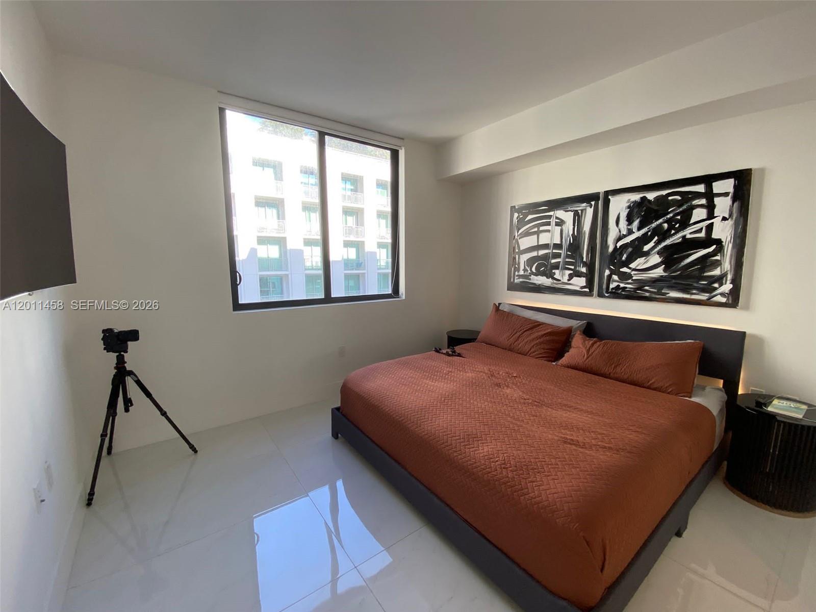 301 Altara Ave #805, Coral Gables FL 33146