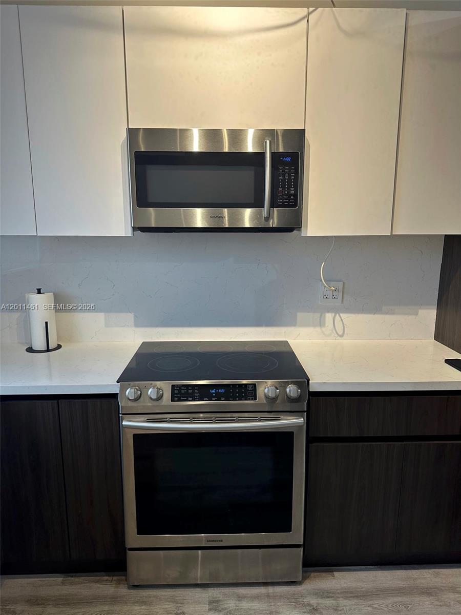 709 SW 79th Ter, North Lauderdale FL 33068