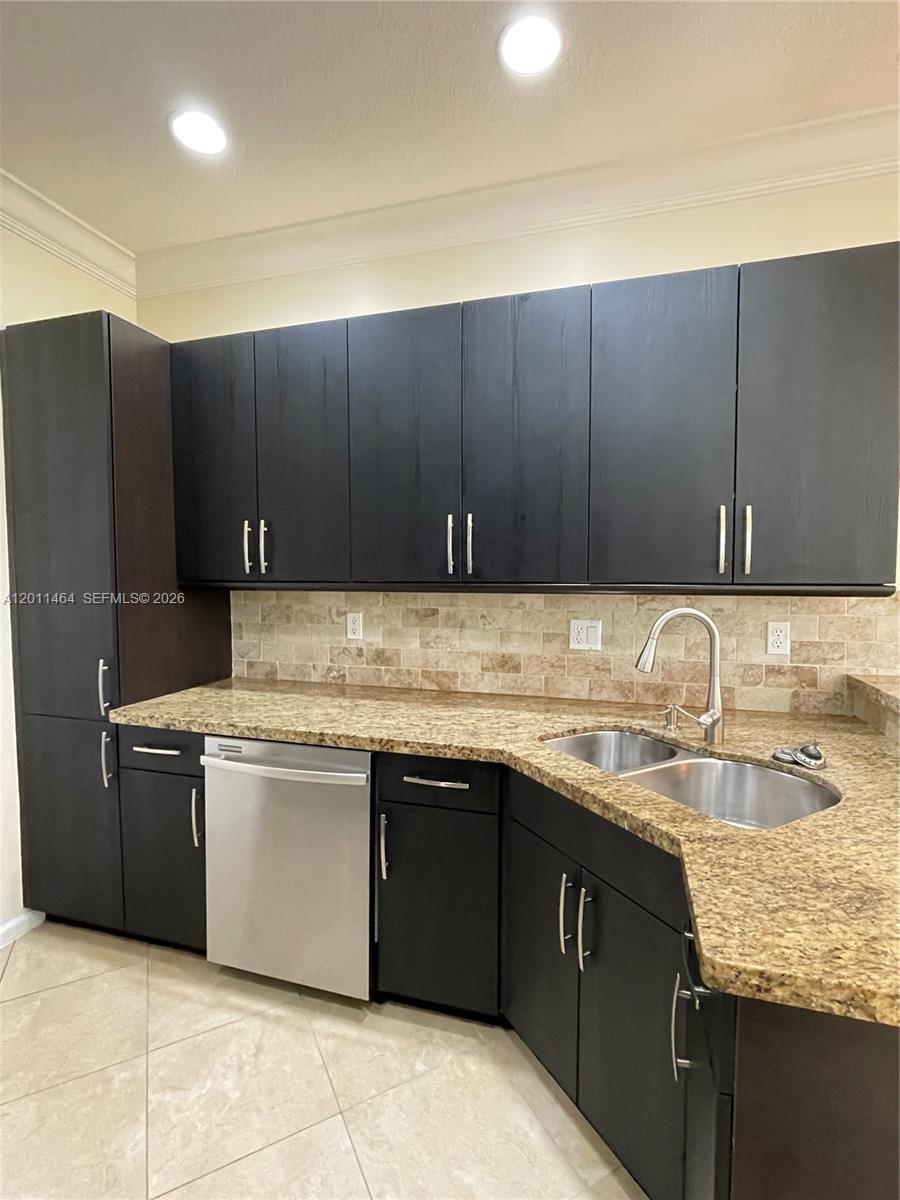 3160 NW 127th Ter #3160, Sunrise FL 33323