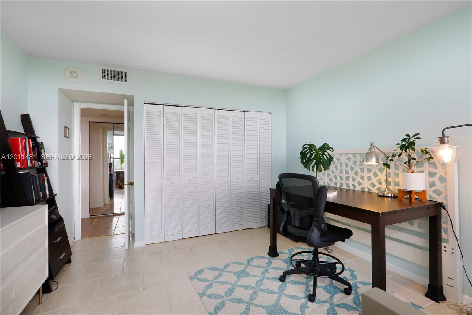 780 NE 69th St #404, Miami FL 33138