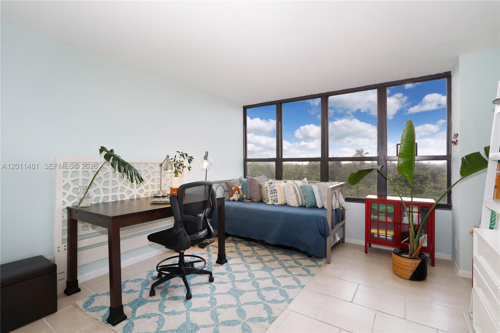 780 NE 69th St #404, Miami FL 33138