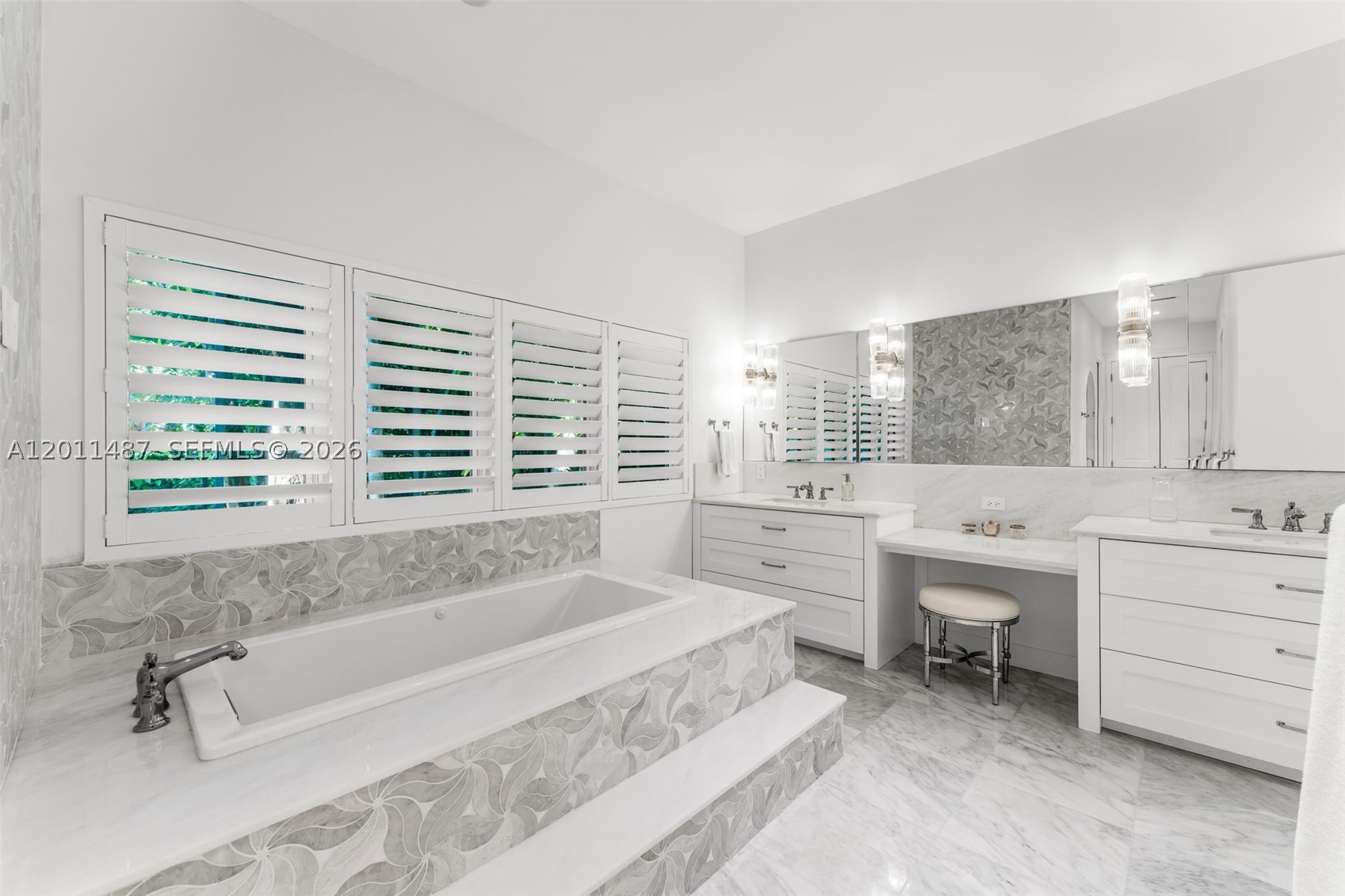 4901 Hammock Park Dr, Coral Gables FL 33156