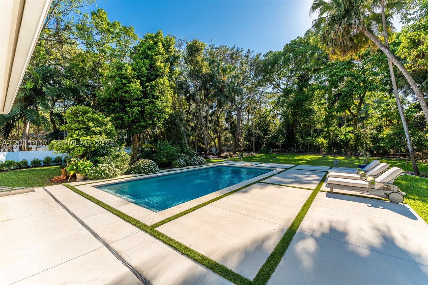 4901 Hammock Park Dr, Coral Gables FL 33156