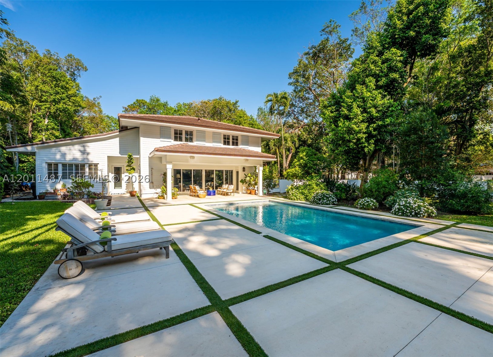 4901 Hammock Park Dr, Coral Gables FL 33156