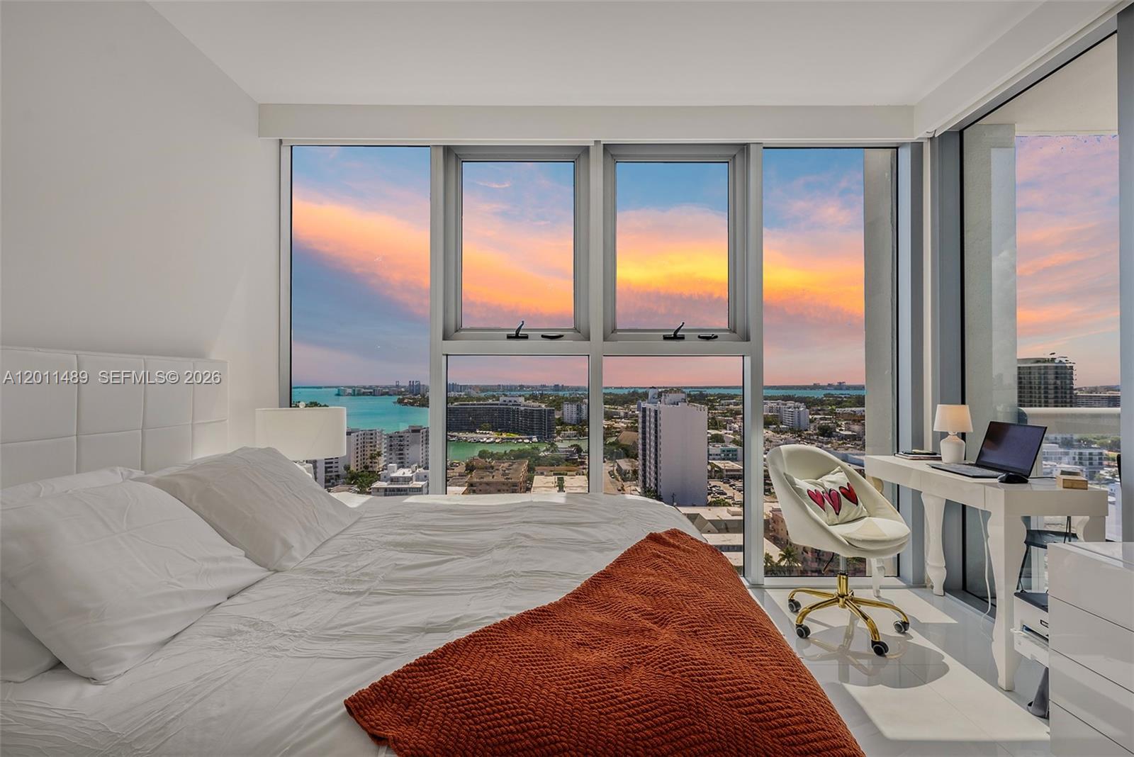 6899 Collins Ave #2004, Miami Beach FL 33141