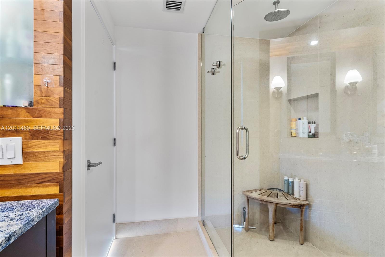 6899 Collins Ave #2004, Miami Beach FL 33141
