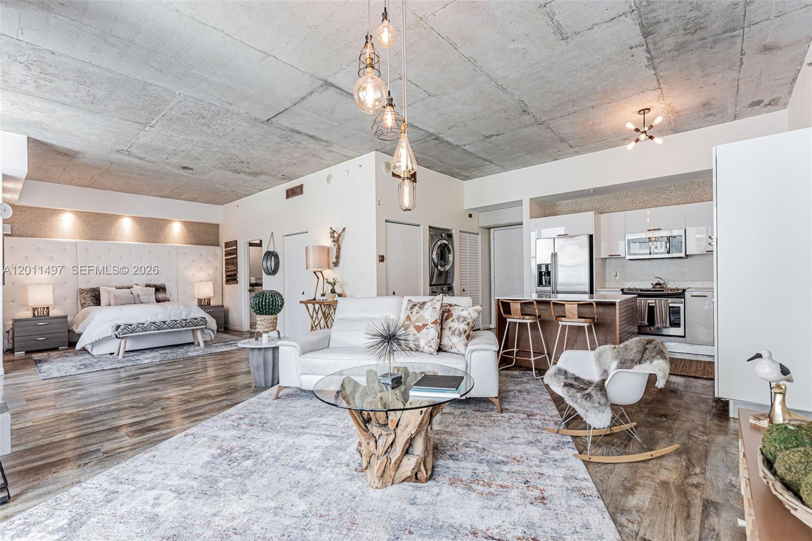 133 NE 2nd Ave #1208, Miami FL 33132