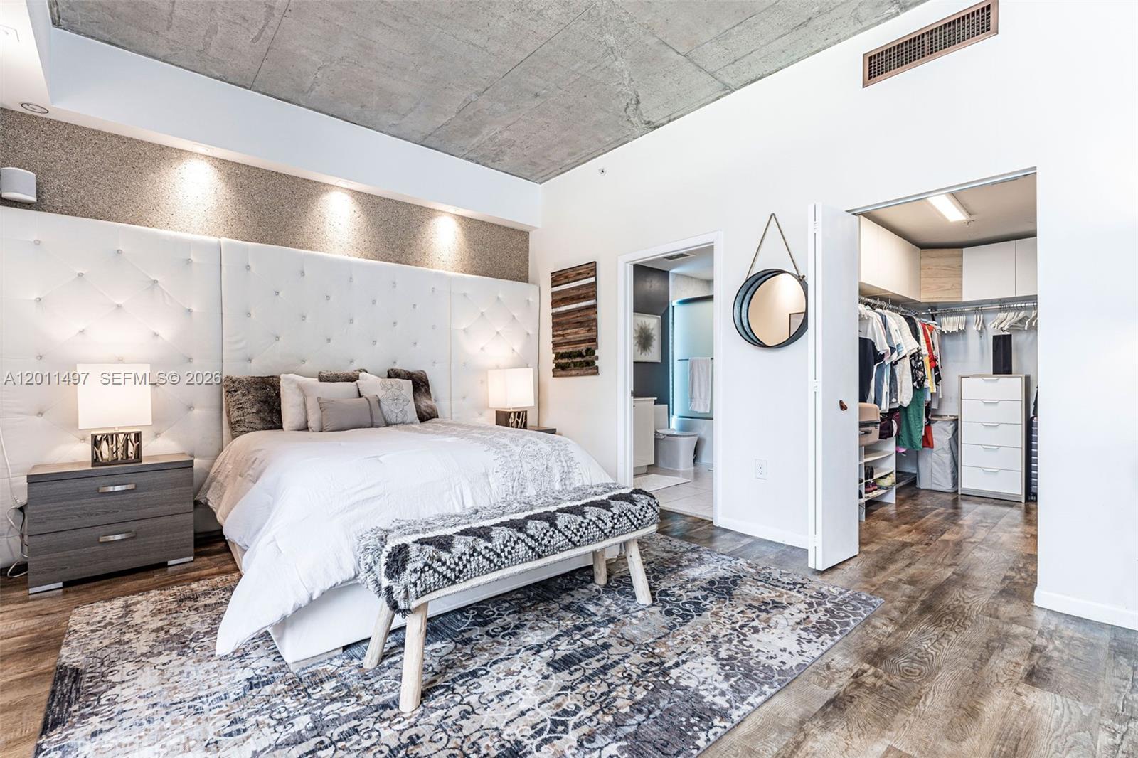 133 NE 2nd Ave #1208, Miami FL 33132