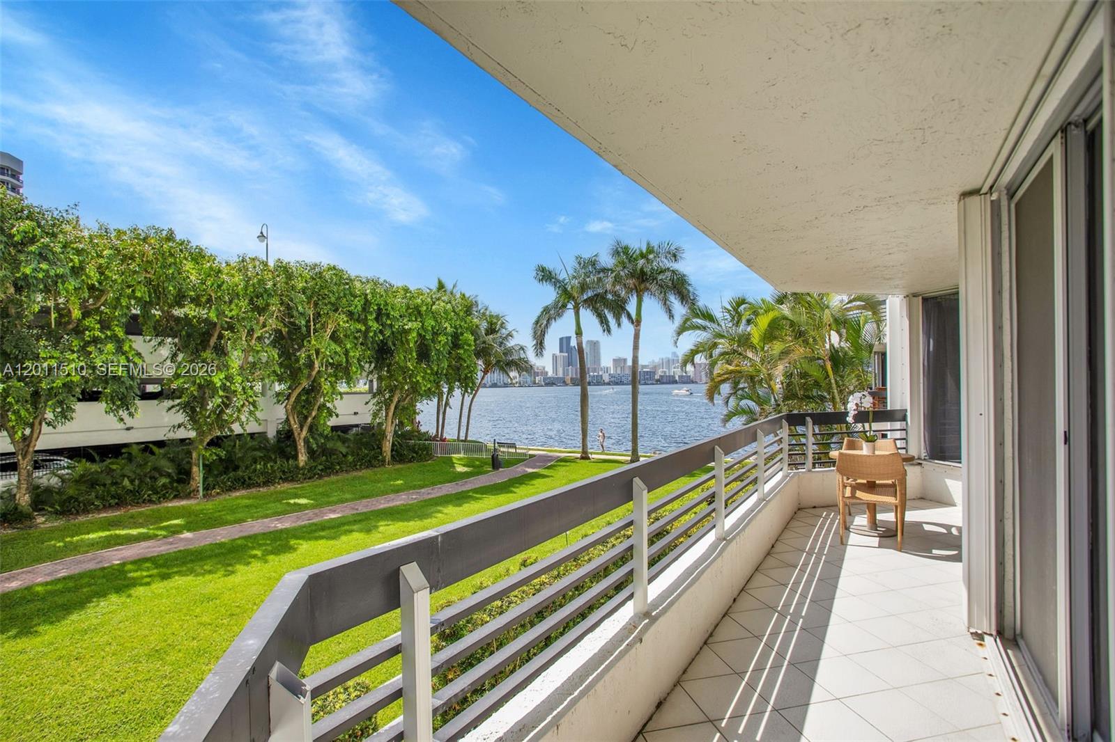 3530 Mystic Pointe Dr #214, Aventura FL 33180