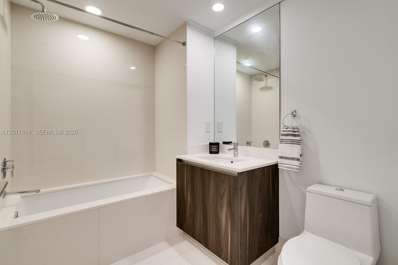 3131 NE 7th Ave #3804, Miami FL 33137
