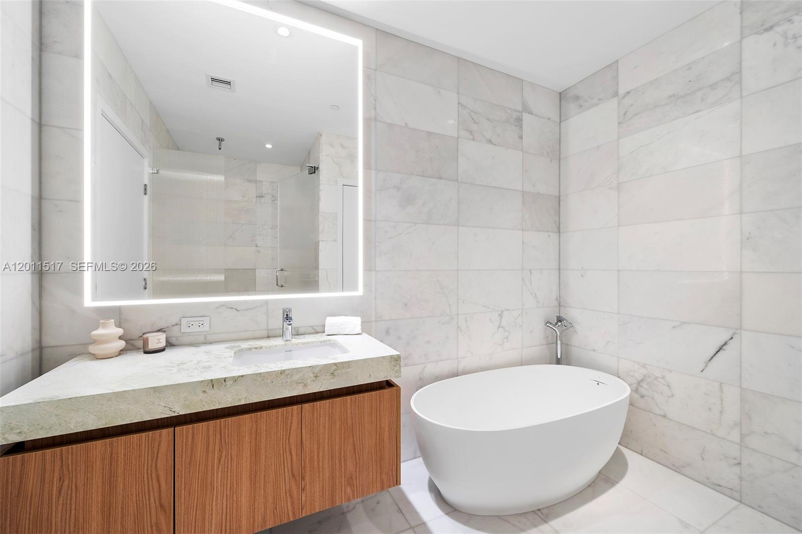 500 Alton Rd #501, Miami Beach FL 33139
