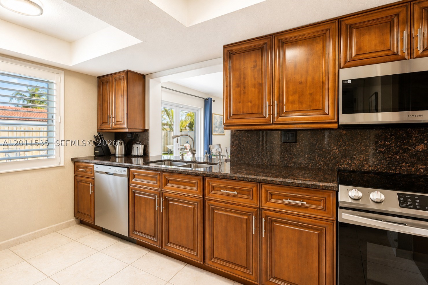 1660 NE 25th Ave, Pompano Beach FL 33062