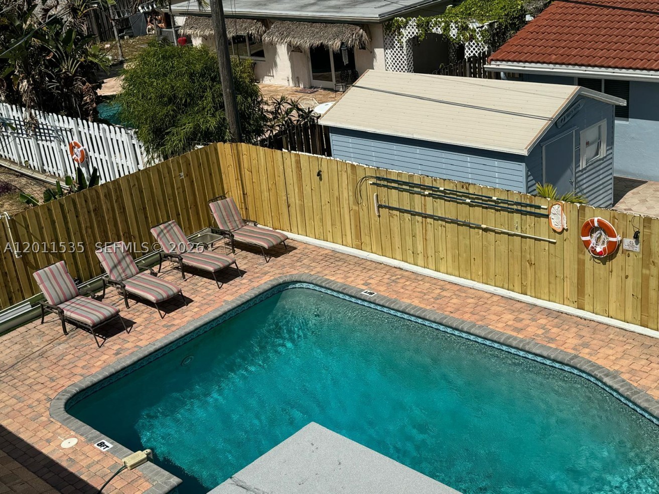 1660 NE 25th Ave, Pompano Beach FL 33062
