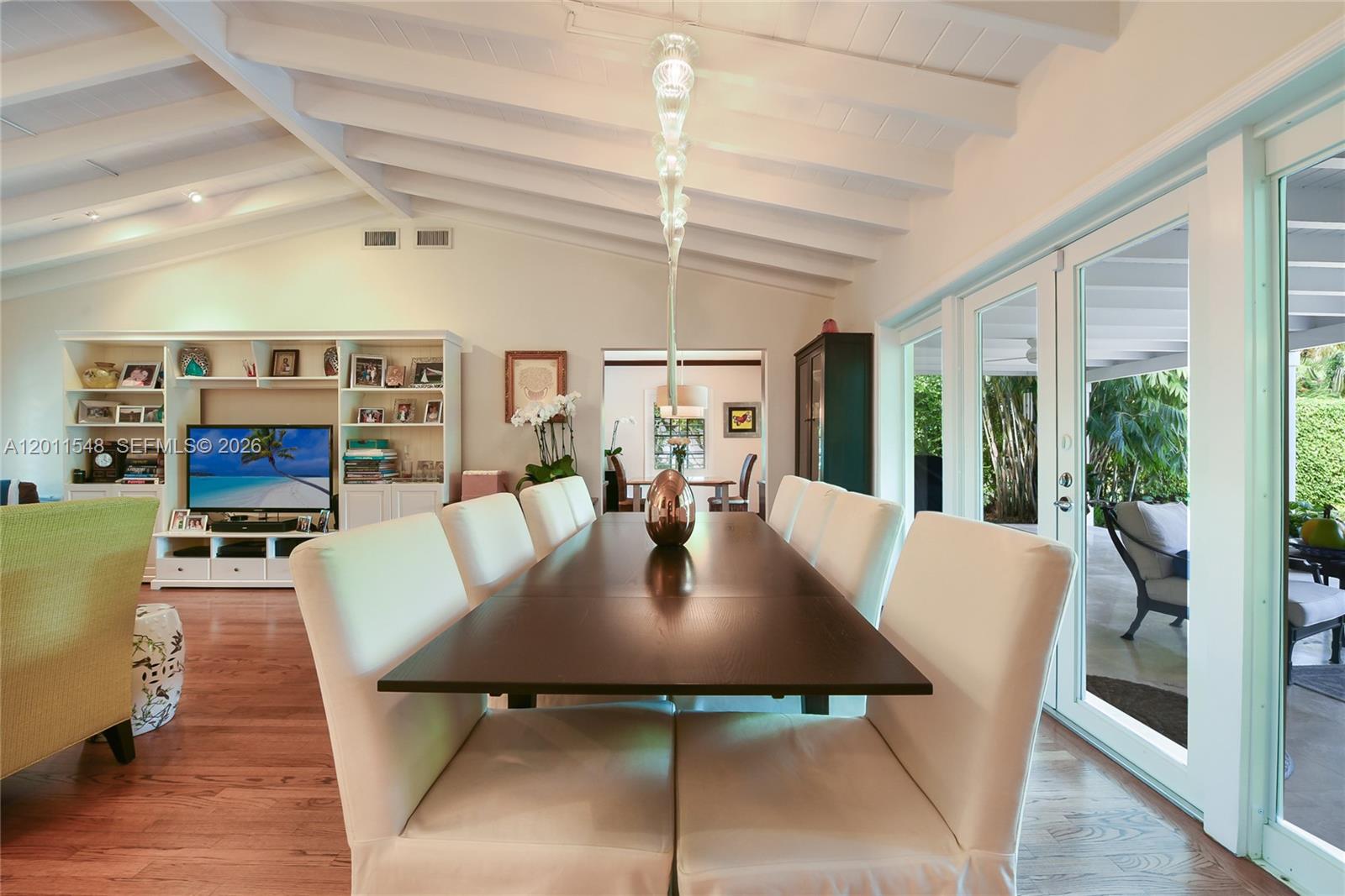 1111 Placetas Ave, Coral Gables FL 33146