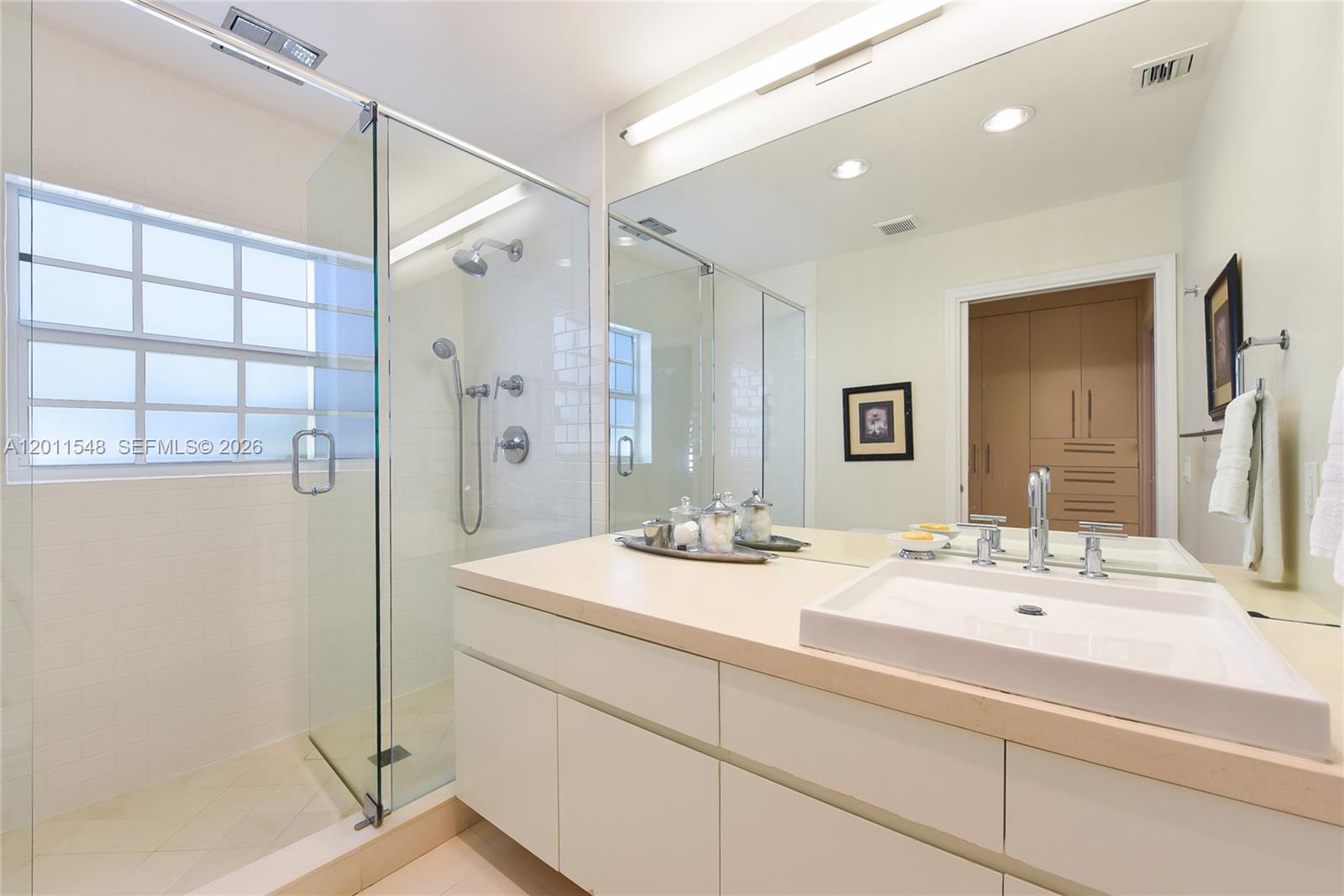 1111 Placetas Ave, Coral Gables FL 33146
