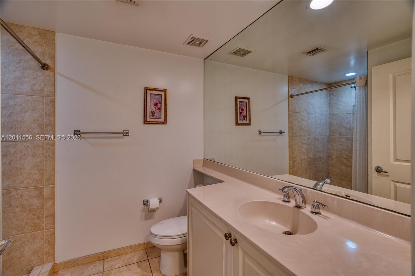815 NW Flagler Ave #305, Stuart FL 34994