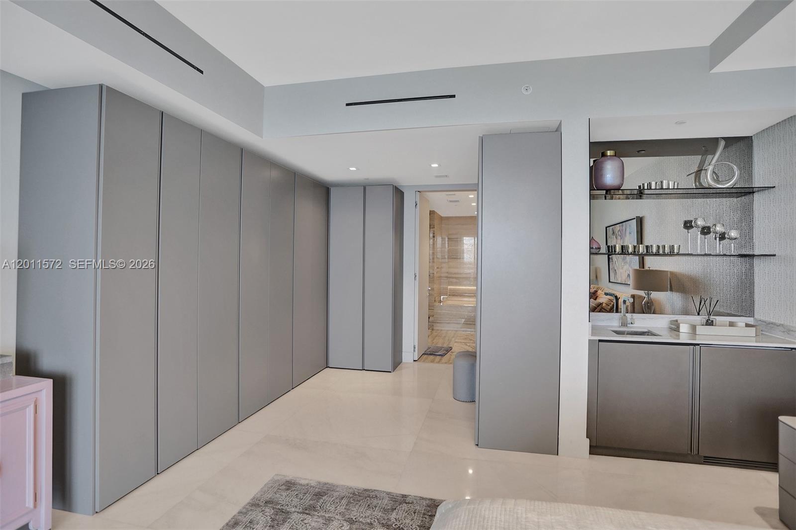 18975 Collins Ave #4302, Sunny Isles Beach FL 33160