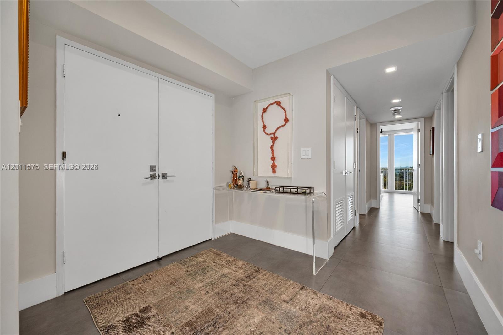 881 Ocean Dr #7D, Key Biscayne FL 33149