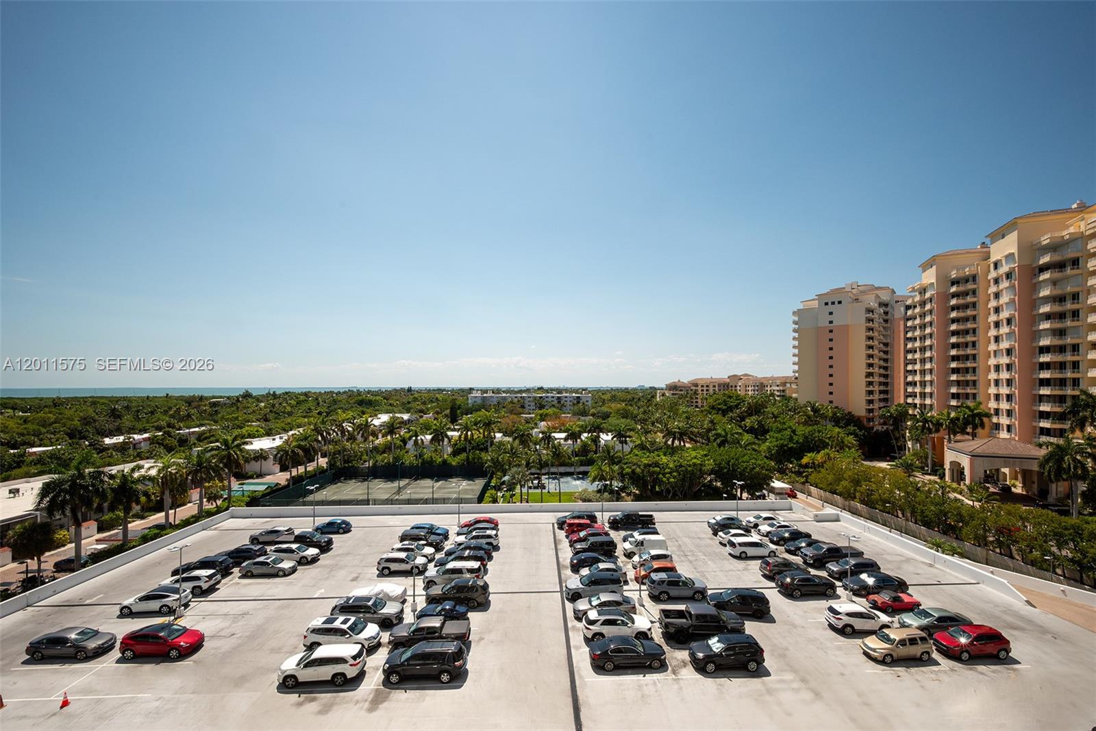 881 Ocean Dr #7D, Key Biscayne FL 33149