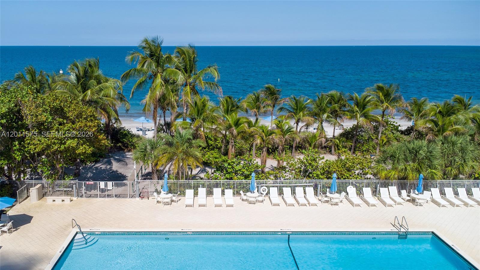 881 Ocean Dr #7D, Key Biscayne FL 33149