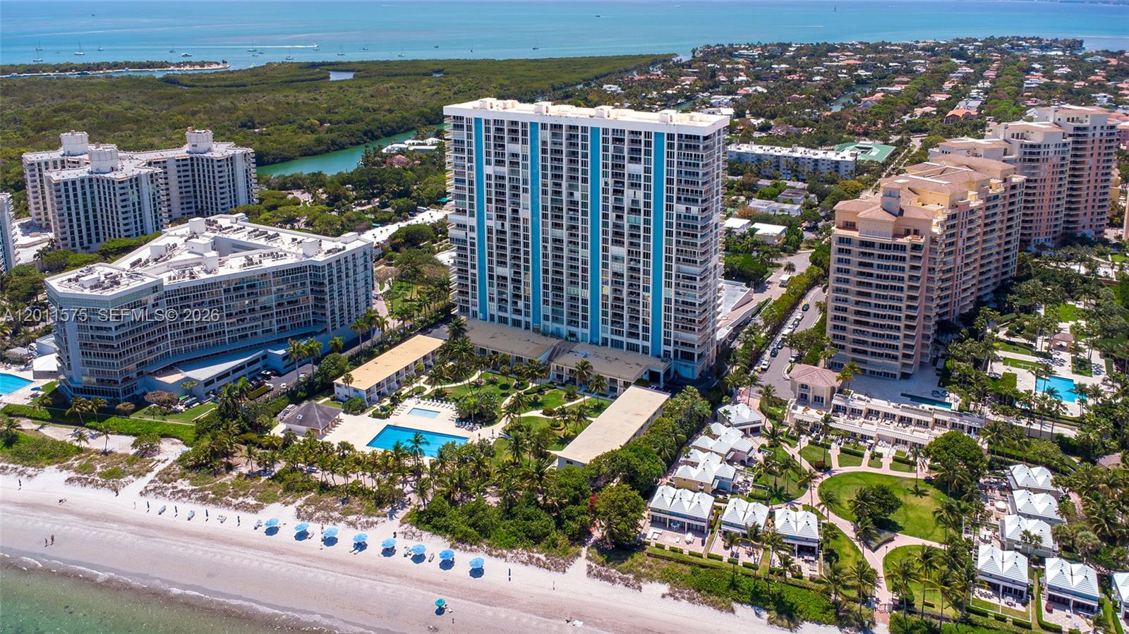 881 Ocean Dr #7D, Key Biscayne FL 33149