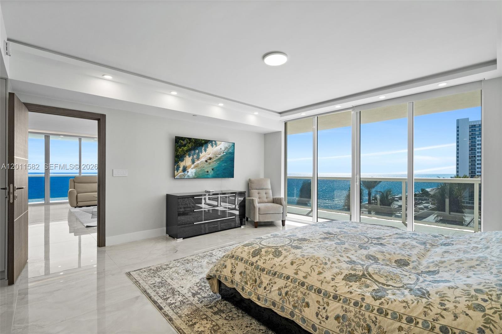 1830 S Ocean Dr #1002, Hallandale Beach FL 33009