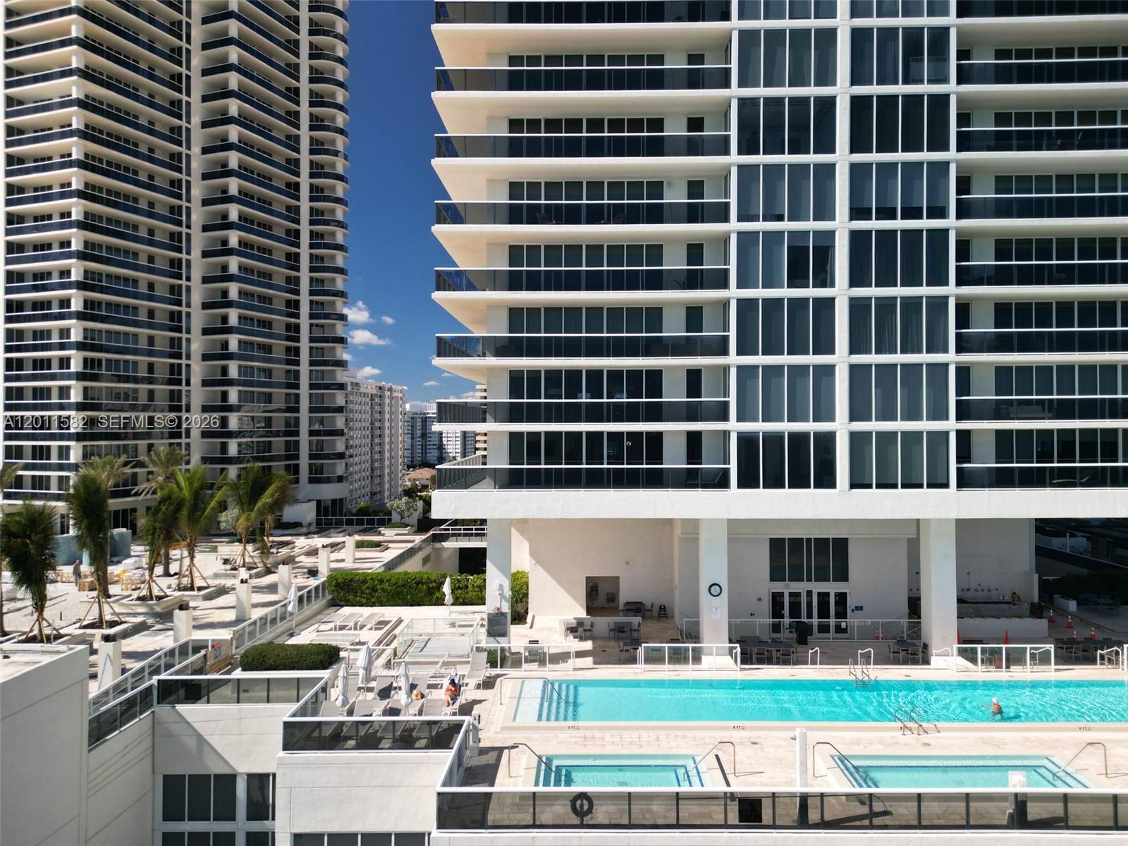 1830 S Ocean Dr #1002, Hallandale Beach FL 33009